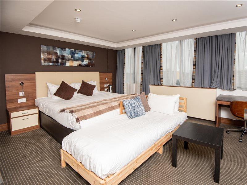 Livin' Serviced Apartments Watford  Esterno foto