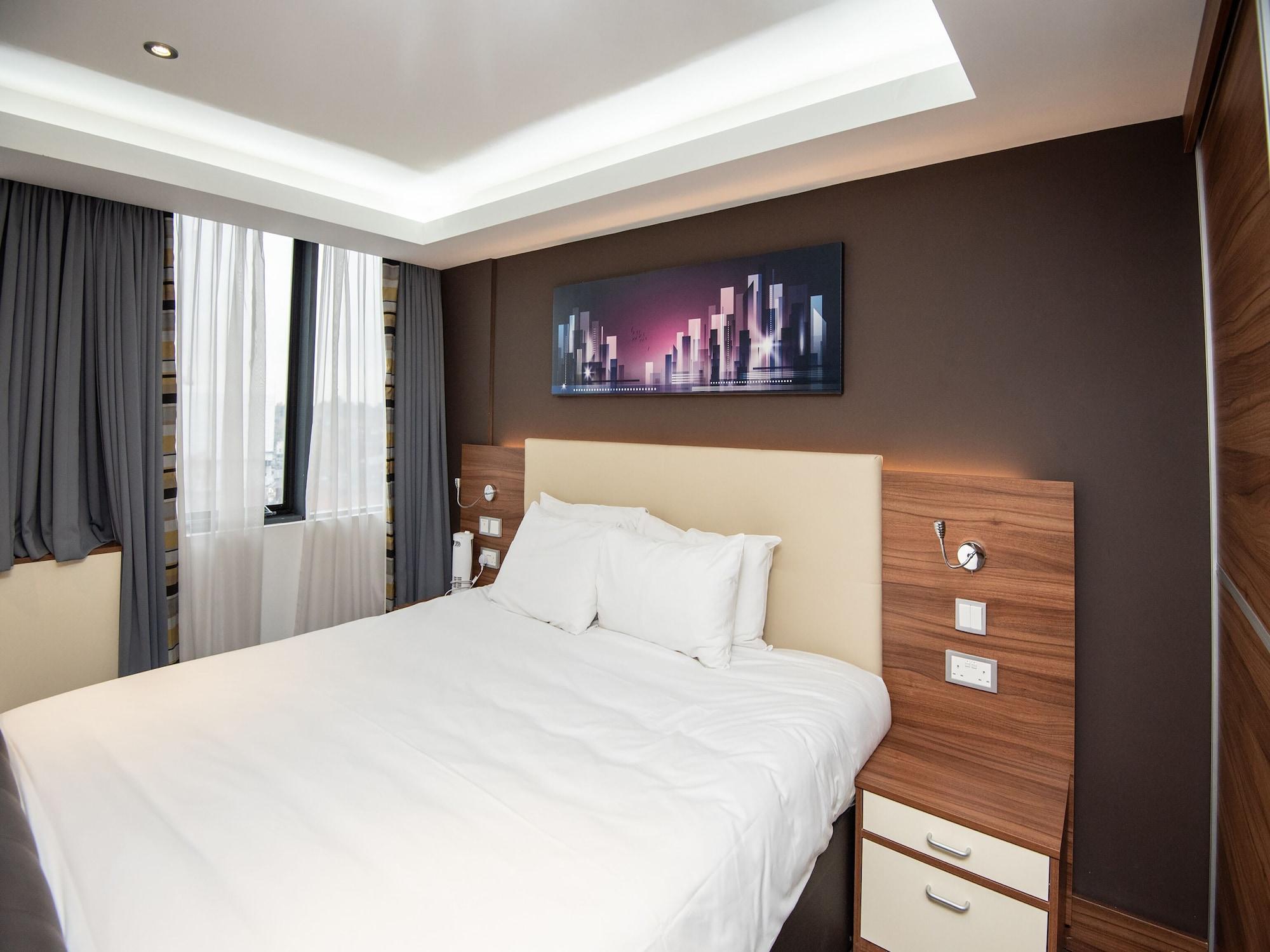 Livin' Serviced Apartments Watford  Esterno foto