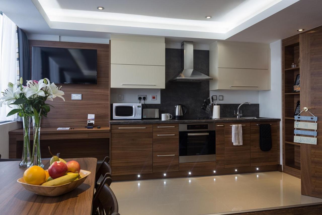 Livin' Serviced Apartments Watford  Esterno foto
