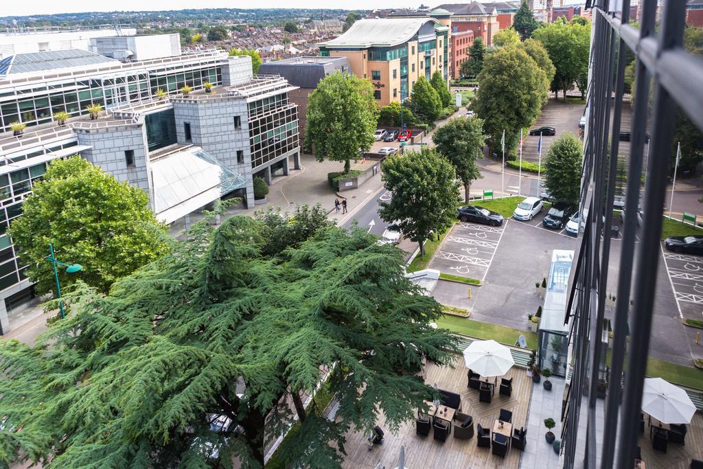 Livin' Serviced Apartments Watford  Esterno foto