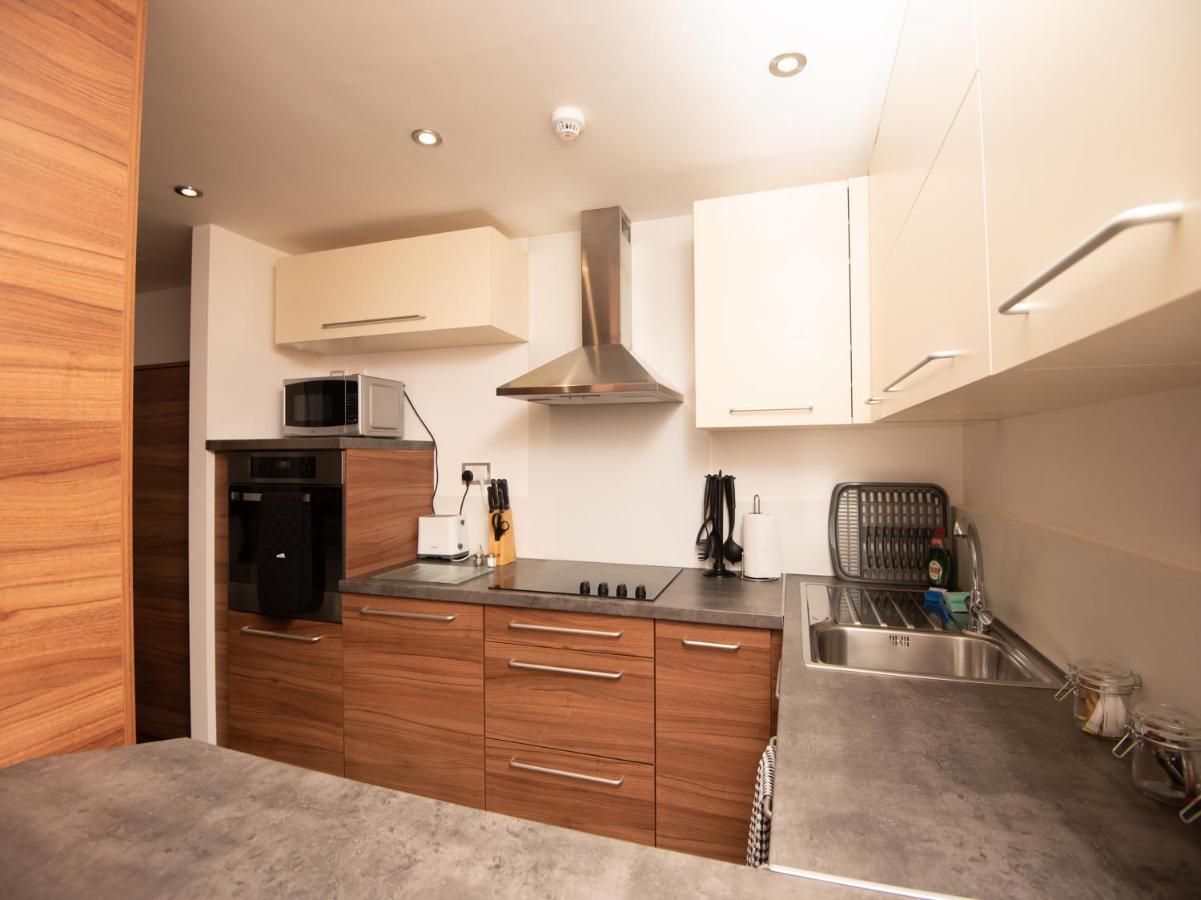 Livin' Serviced Apartments Watford  Esterno foto